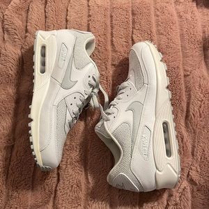 Nike Air Max 90 Essential Sneakers - Men’s Size 10 - White/Grey